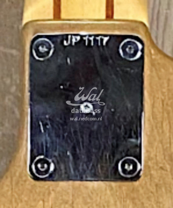 JP1117.neckplate.jpg