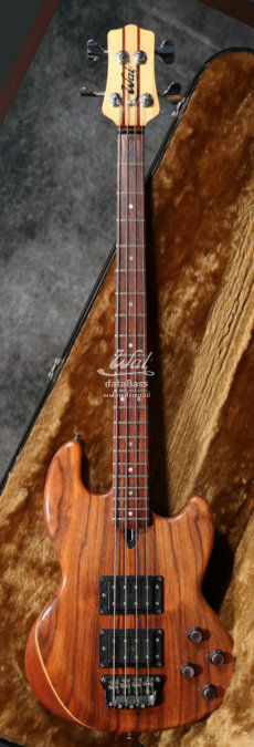 W2117..jpg
