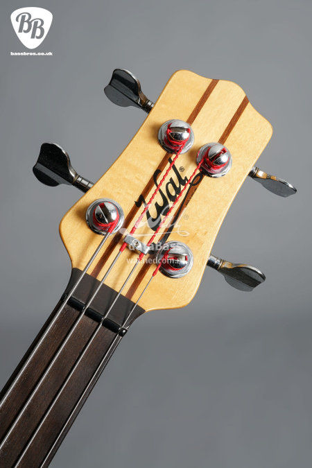 W2214.headstock-front.jpg