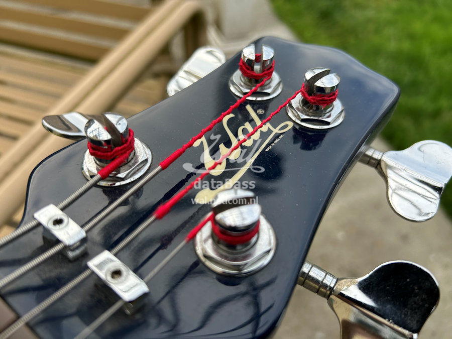 W2896.headstock-front.jpg