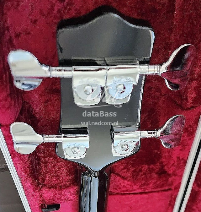 W4192.headstock-rear.jpg