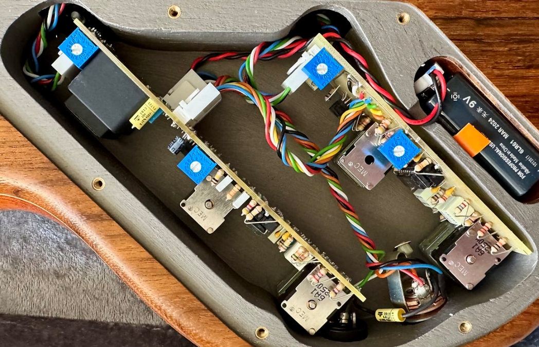W4303.electronics.jpg