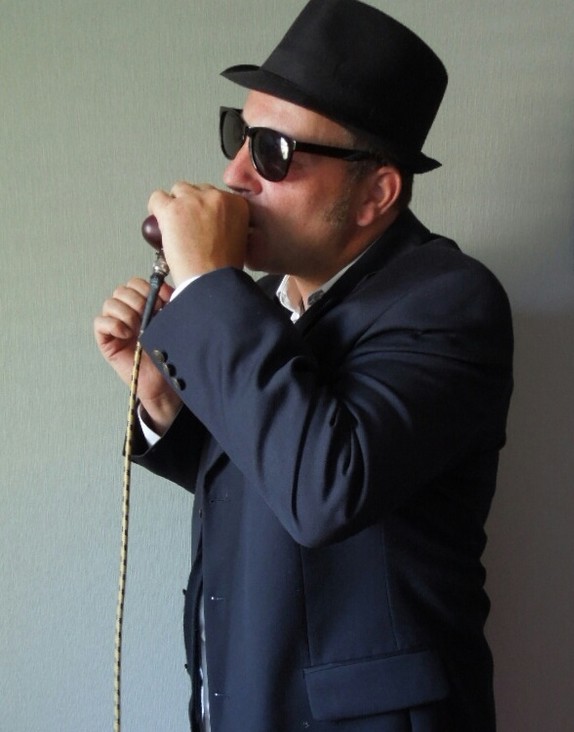 Blues harmonica Weert