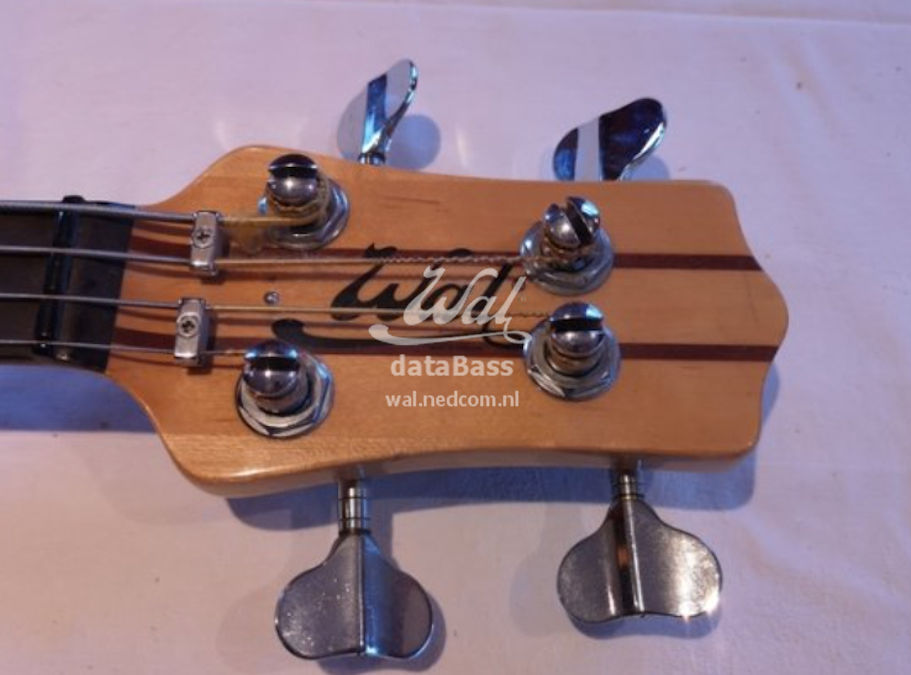 PB1318.headstock-front.jpg