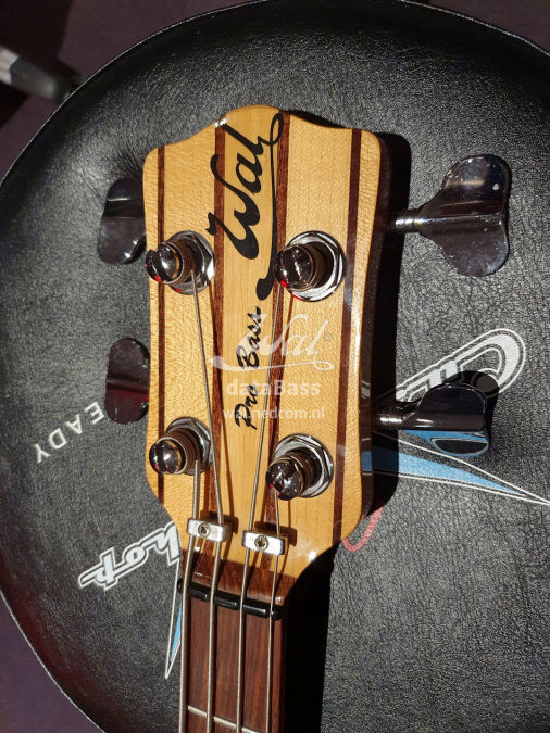 PB1348.headstock-front.jpg