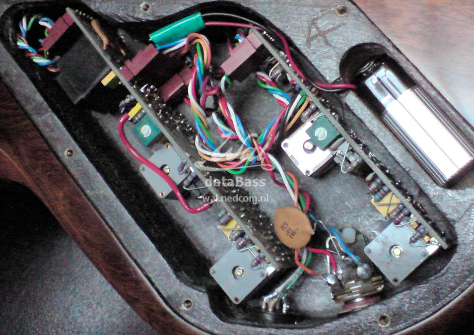 W2267.electronics.jpg
