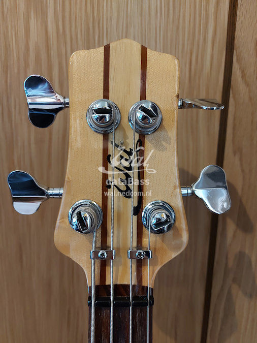 W2675.headstock-front.jpg