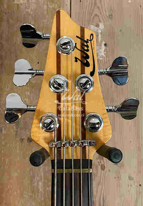 W3176.headstock-front.jpg