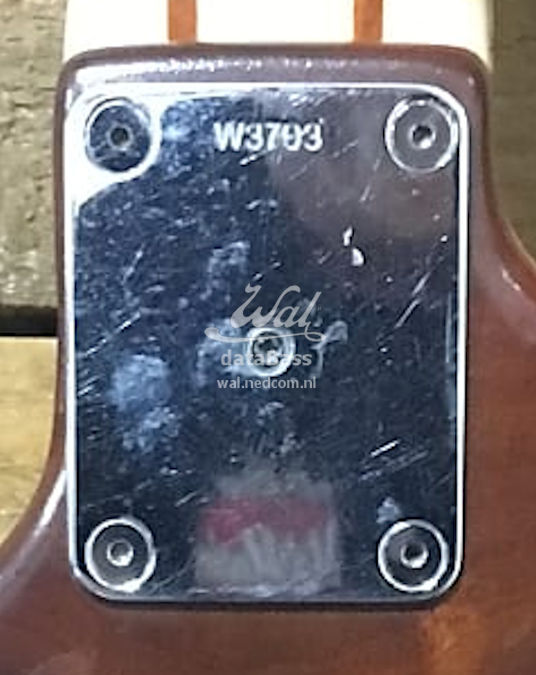 W3703.neckplate.jpg