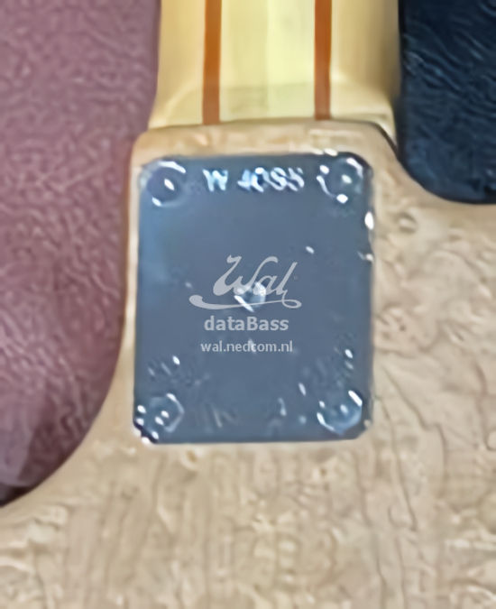 W4085.neckplate.jpg